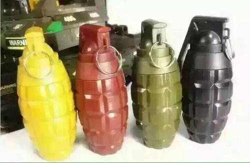 手榴弹  gangdsgvdev |2015-10-22 12:27 评论 4 0 手雷形状的杯子