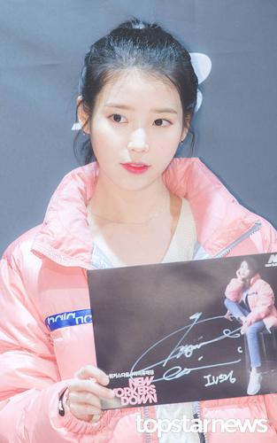 iu 李知恩 李智恩 181102 new balance代言签名会