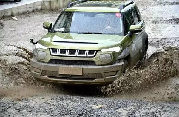 bj20车底怎么装修 北汽bj20越野车