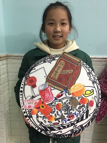 四年级基础造型—办年货(综合材料)