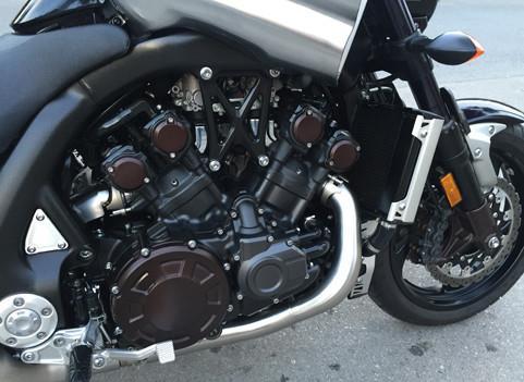 雅马哈大魔鬼的价格与图片