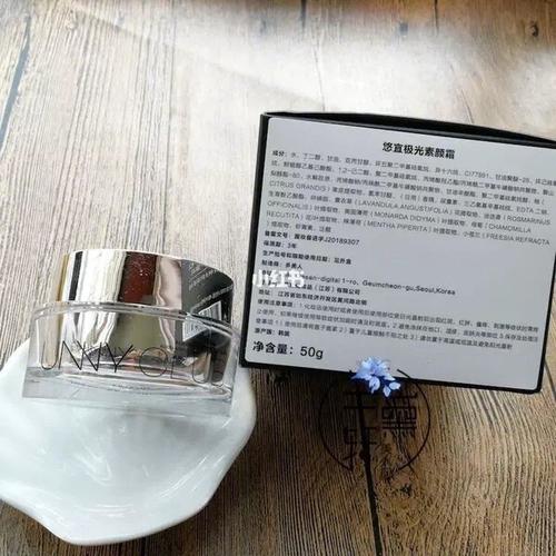 unny素颜霜,润色美白快速上妆_美妆_护肤_小红书