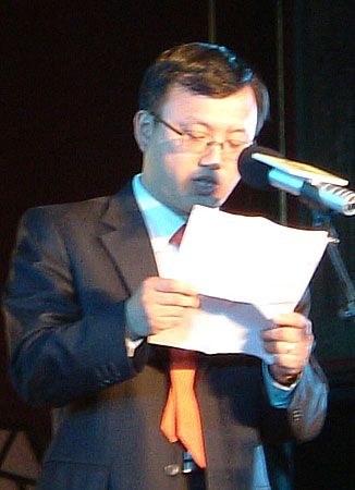(鼓掌) 图为绿城集团总规划师,北京公司总经理王朝晖