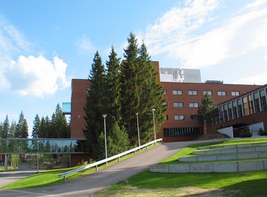 拉普兰塔理工大学