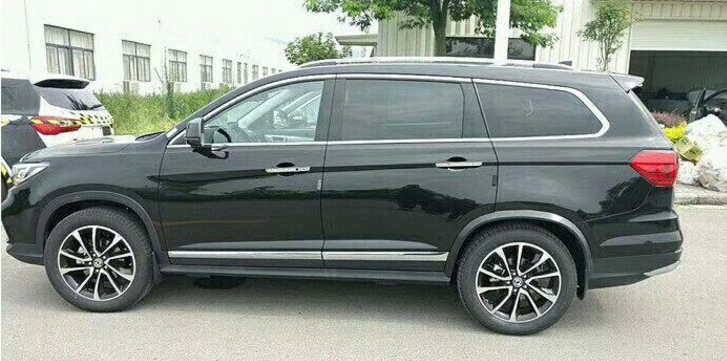 首发东风景逸x7,外观酷似大众配奥迪内饰,9万起还配