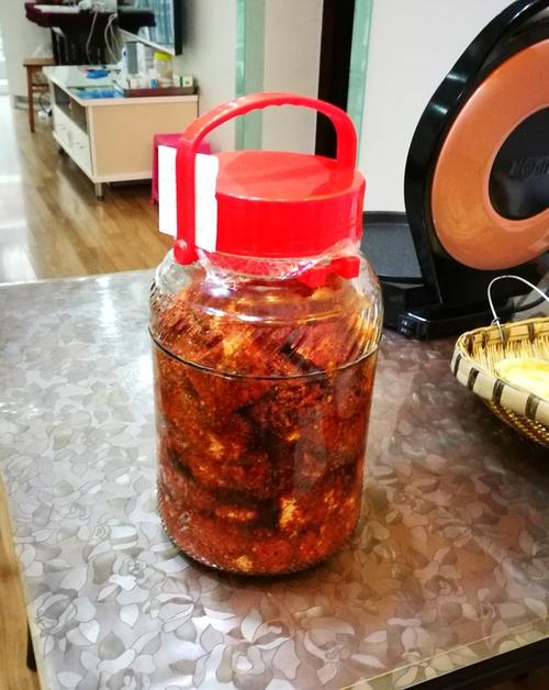 黑水珠做的自制红豆腐(豆腐乳)
