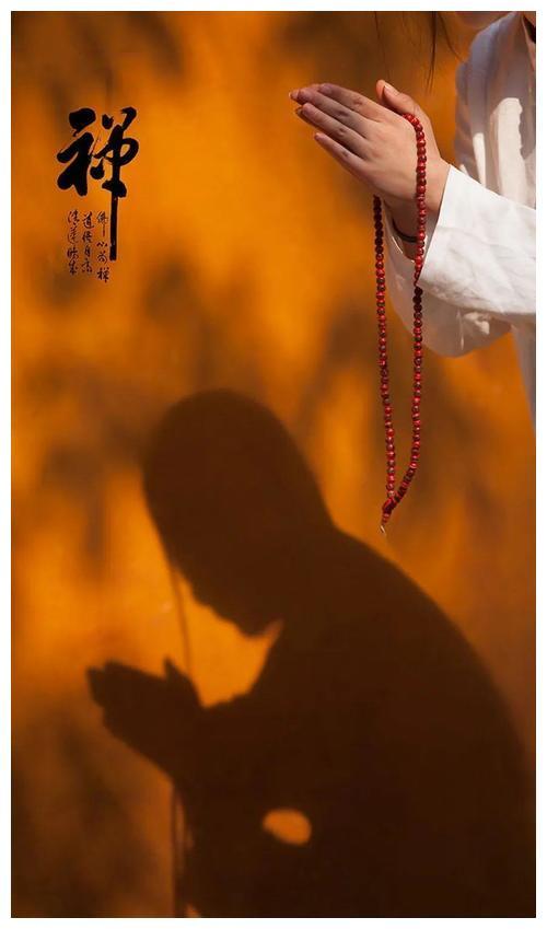 保存上面的禅意壁纸,希望它能祝愿你修得一颗平常心,淡然处世,修心