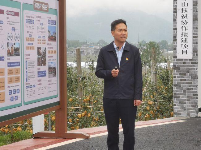 四川越西县委书记袁洪今年脱贫户人均纯收入可达11万元同比增长15以上