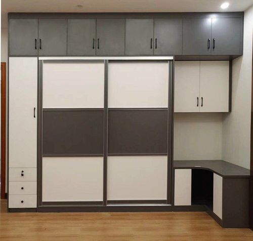 佛山厂家直供衣柜定制板式家具全屋现代简约风格搭色组衣柜连书桌