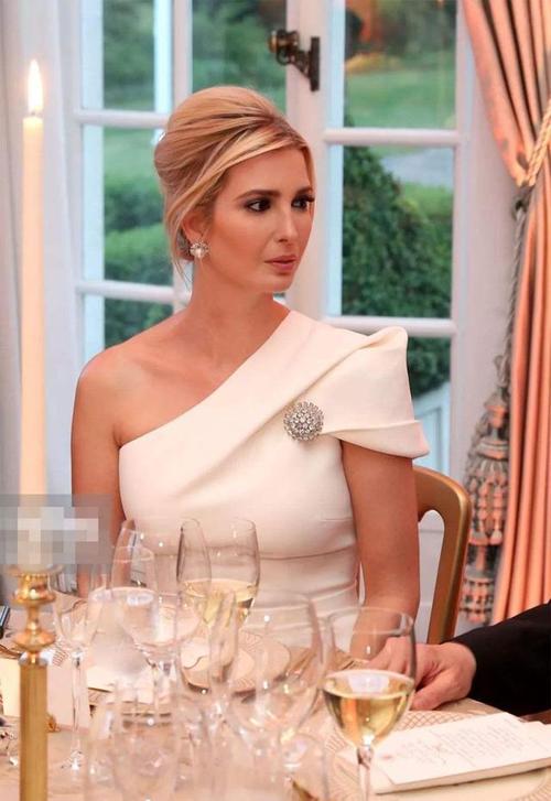 十年,弹指一挥间,伊万卡·特朗普(ivanka trump)从名媛摇身一变成为