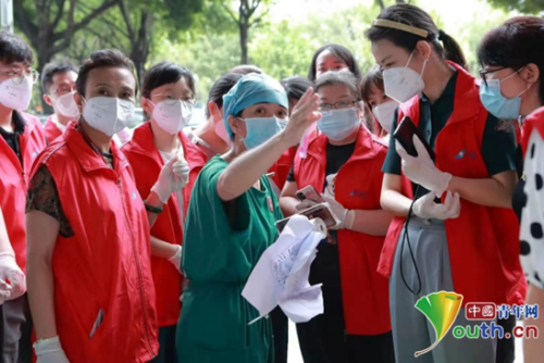 南航300余名青年志愿者主动请战 凝聚抗疫青春力量