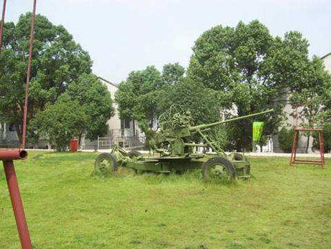 省级的爱国主义教育基地:花山国防教育训练中心