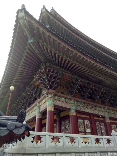 三重檐歇山顶,精巧的斗拱!