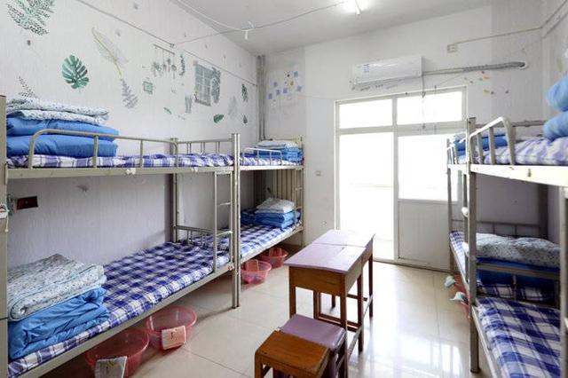 有空调了济南护理职业学院学生公寓622套空调安装到位