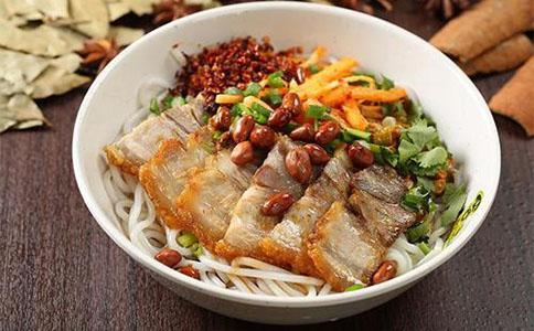 成都风味美食绵阳米粉哪里有教,这家学校很专业