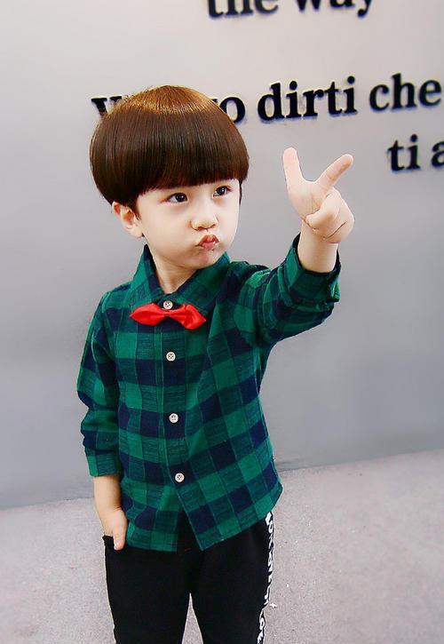 幼儿发型男1-3岁怎么理好看?_宝宝