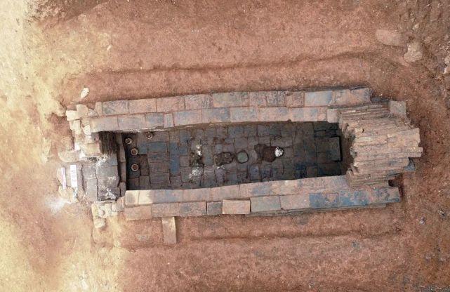 湖南省郴州市北湖区黄泥塘墓群发现汉至唐代墓葬