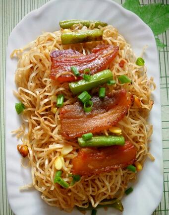 腊肉豆角蒸面的9步做法
