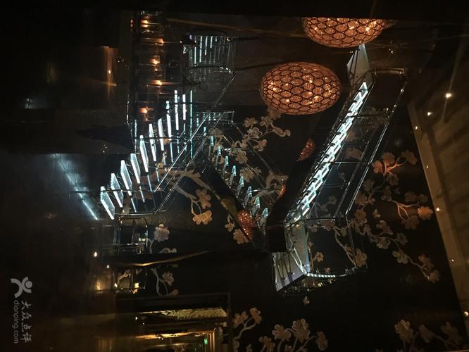 昆仑饭店岩花园走廊商户图片图片 - 第3张