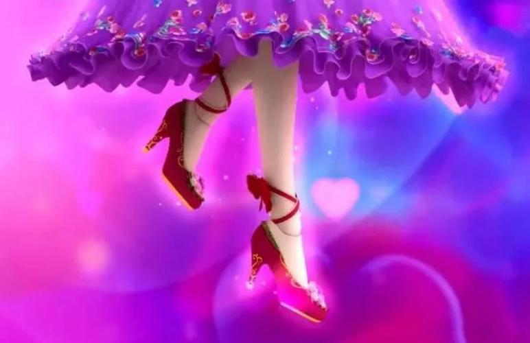 叶罗丽中让人爱不释手的高跟鞋,王默茉莉和毒夕绯的花纹竟然一样