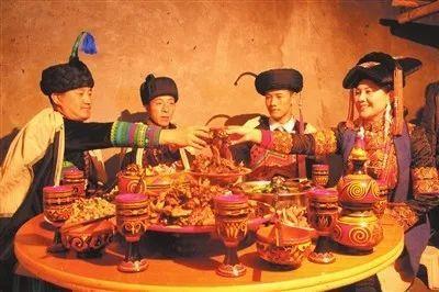 彝族年来啦,给你盘点彝族过年特有的那些习俗!