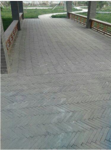 仿古地板砖