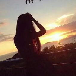 美头像女生背影