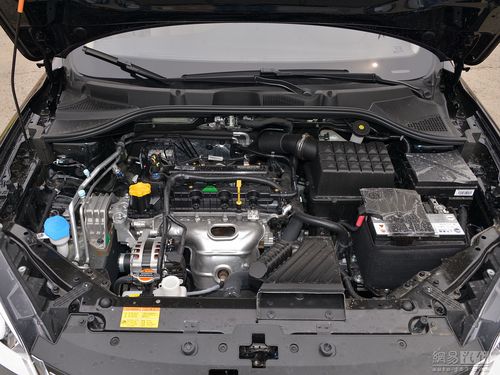 荣威360 2016款 1.5l mt智屏版