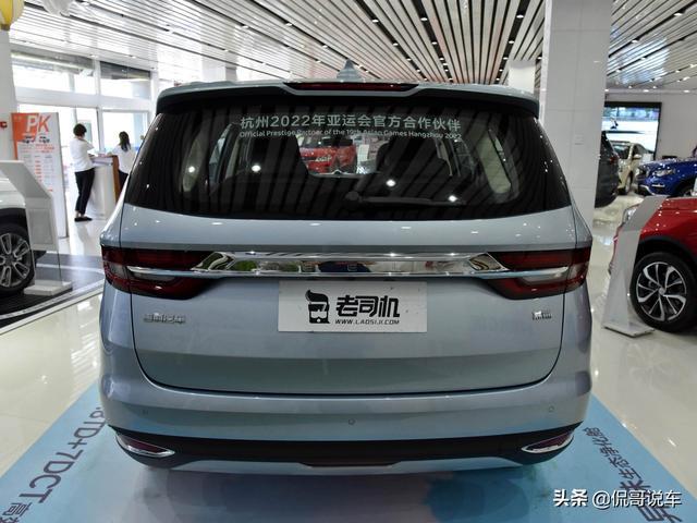 大空间还便宜,实用性比合资车还好,6座mpv带你看吉利嘉际