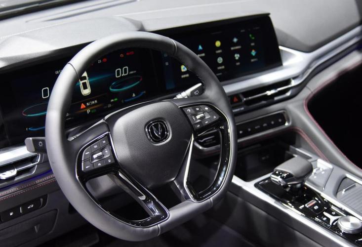 2021成都车展:2022款长安cs75plus上市,五款车型,起售11.79万