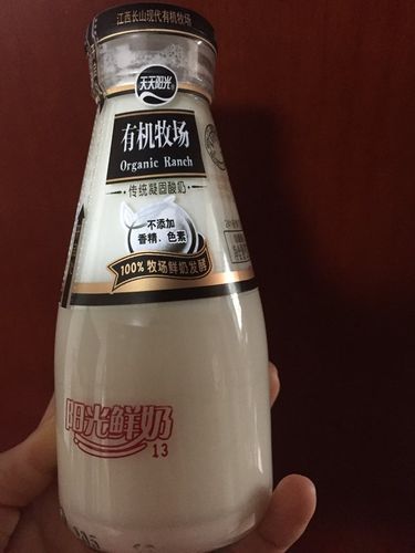 天天阳光 有机牧场传统凝固酸奶的热量和减肥功效