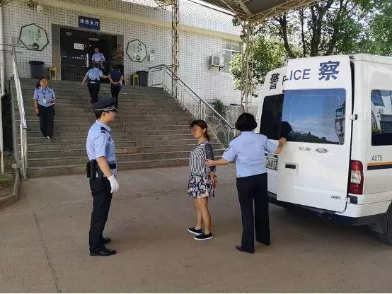 被告人朱某被押至看守所