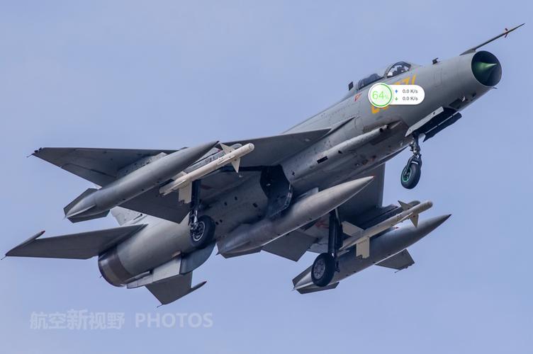 国产歼7战机资料图片外形秀气性能堪用尚有200多架服役中