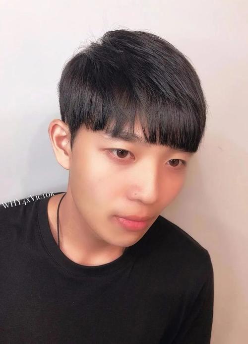 初夏男生发型模板,男生发型这样剪,干练man味勃发!