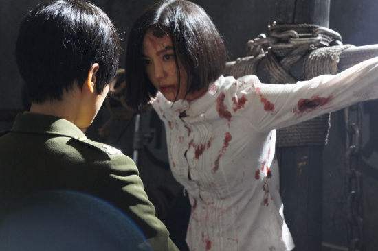 她比刘胡兰大1岁,为保护一万八千斤公粮,英勇就义,牺牲时年仅16岁