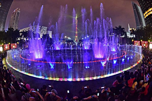 广州花都广场灯光秀