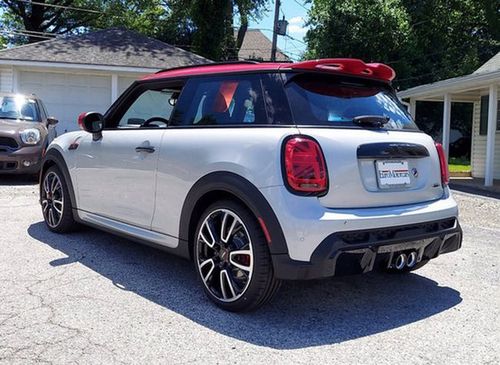 全新mini cooper jcw实拍!搭2.0t引擎/零百加速6.1秒