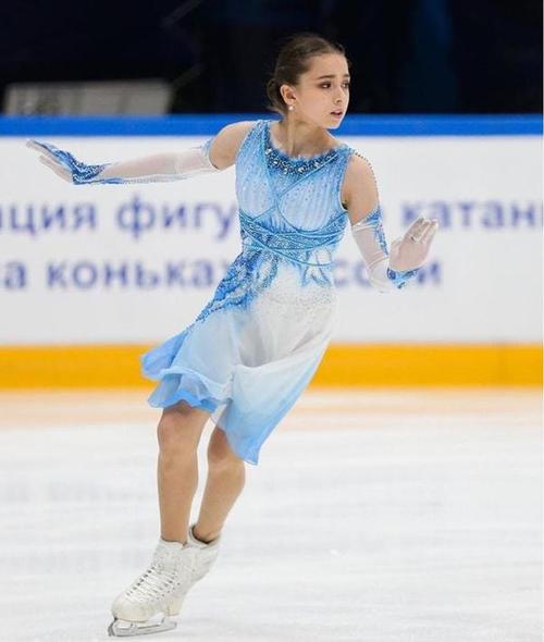 俄罗斯花滑战斗萝莉美貌与实力齐飞她们是真人冰雪公主