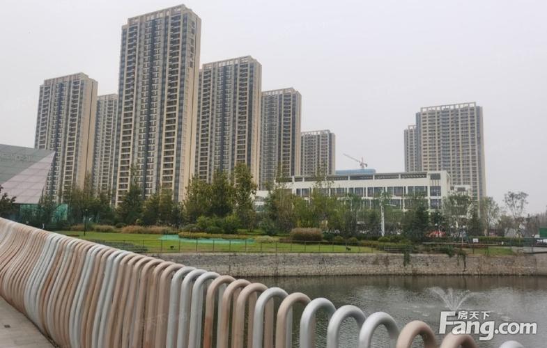 胶州龙湖昱城新城区天街上合瑞华昱华双加持