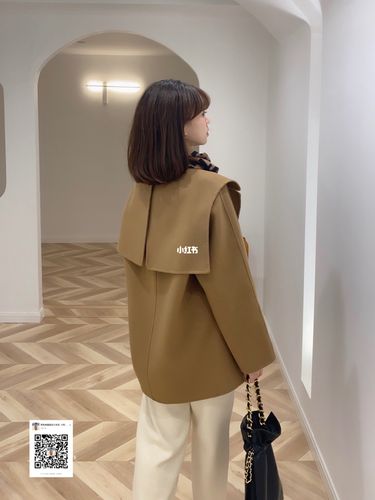 ootd 驼色短款大衣_驼色_大衣_搭配_秋天去哪玩_时尚