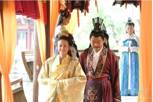 龙游天下第一部全集高清吴兰馨紫