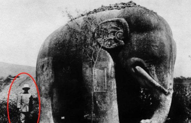 朱元璋墓被破坏前的样子,只能在照片里看到了