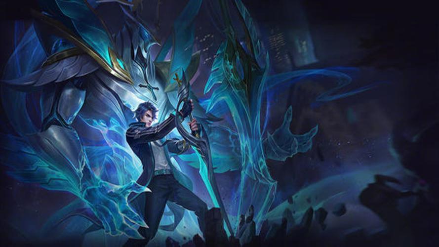 铠的被动技能使得铠可以单挑任何英雄.