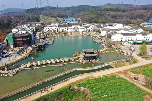 溧水山凹村遇园.