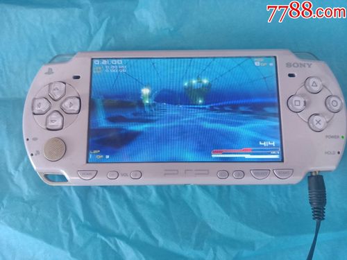 一台sony索尼psp-2006手掌游戏机