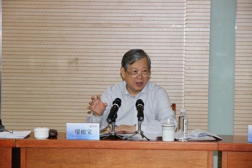 市关工委主任缪根宝讲话