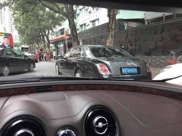 晒出这样的豪车照片车主怎么想的