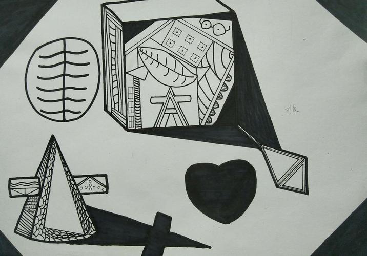 几何形体的联想——黑白装饰画(合肥市行知学校八年级