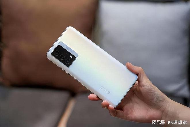 iqooz6系列值得期待与购买吗