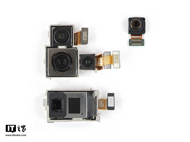 华为p30 pro的五颗摄像头已经占据了主板的很大一部分空间,所以华为